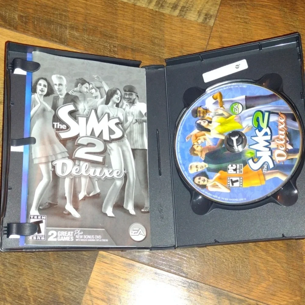 THE SIMS 2 DELUXE